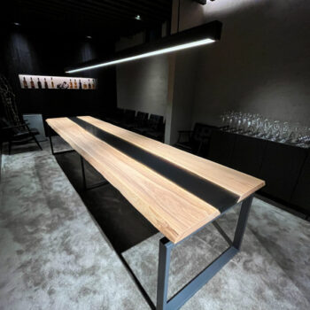 ダイニングテーブル